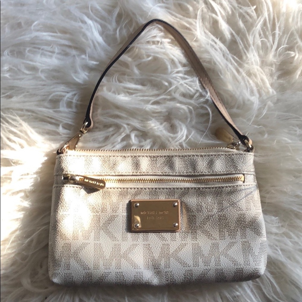 MK wristlet